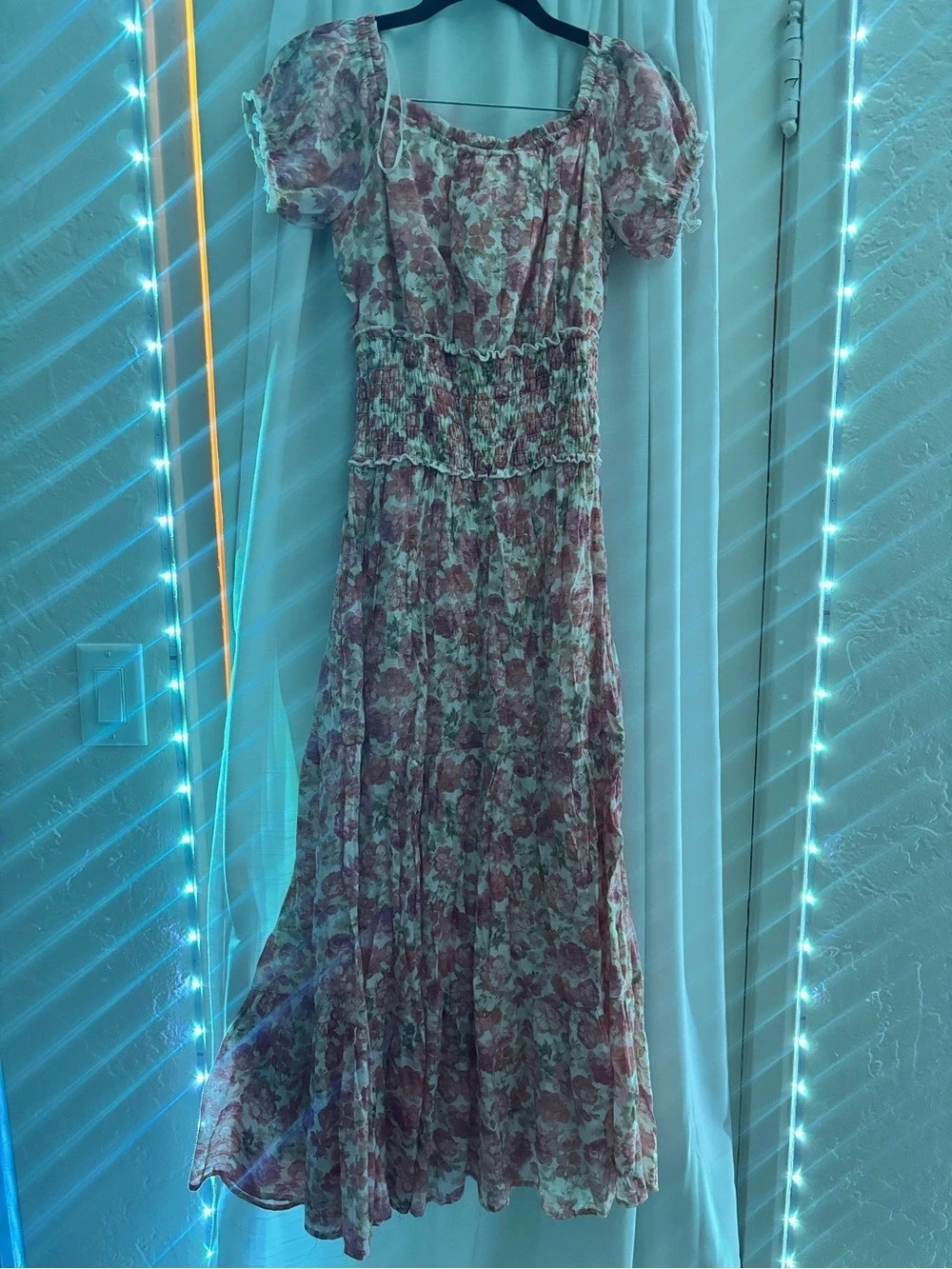 Trixxi Floral Midi Dress in Pink & Green Size Small